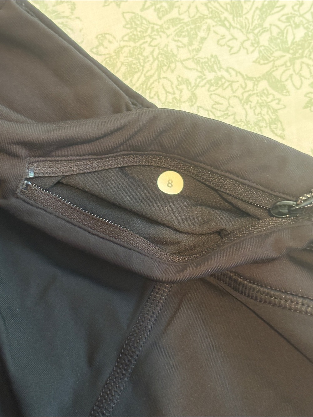 lululemon athletica Black Cropped Performance Leggings - Picture 3 of 3